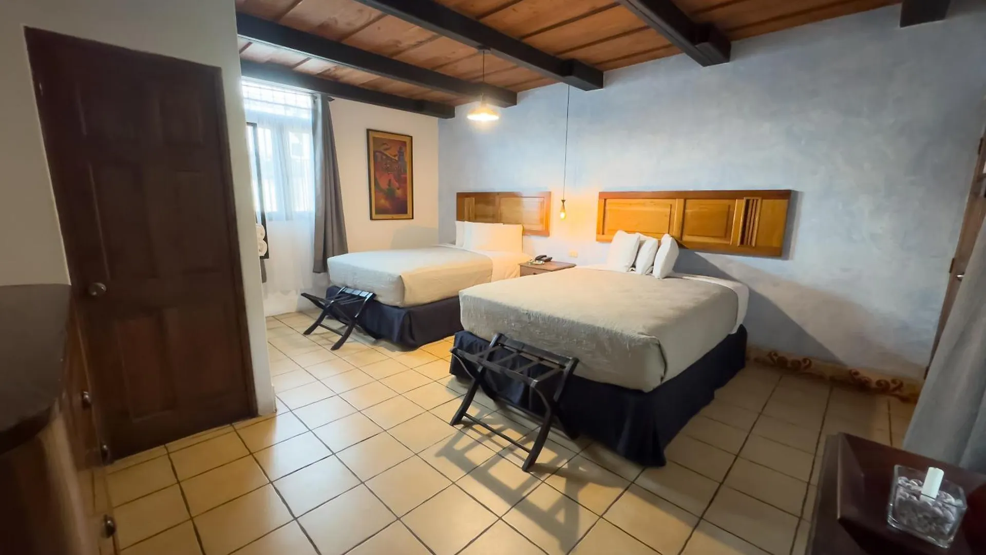 Hotel Cacique Real Antigua Guatemala