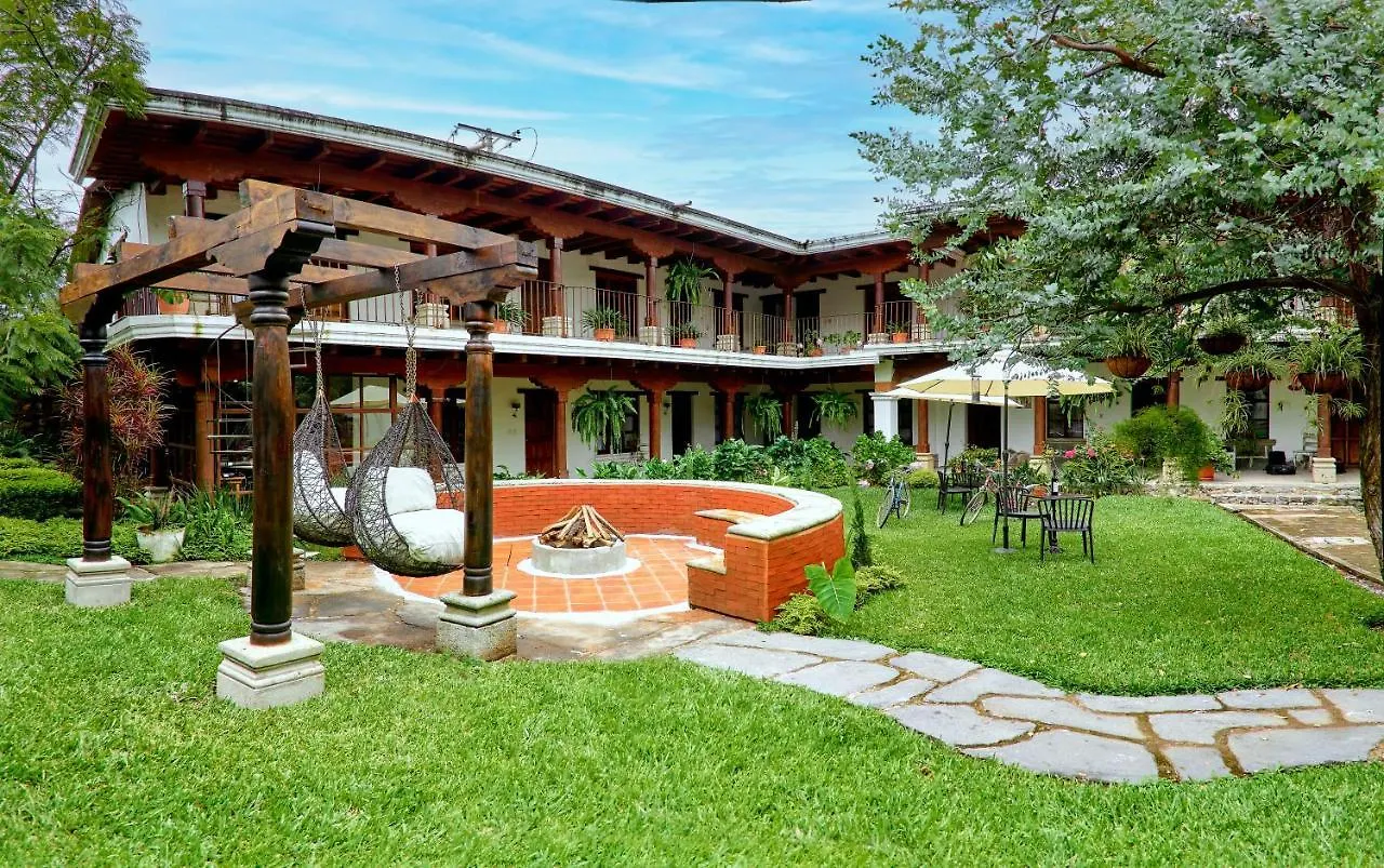 Hotel Cacique Real Antigua Guatemala