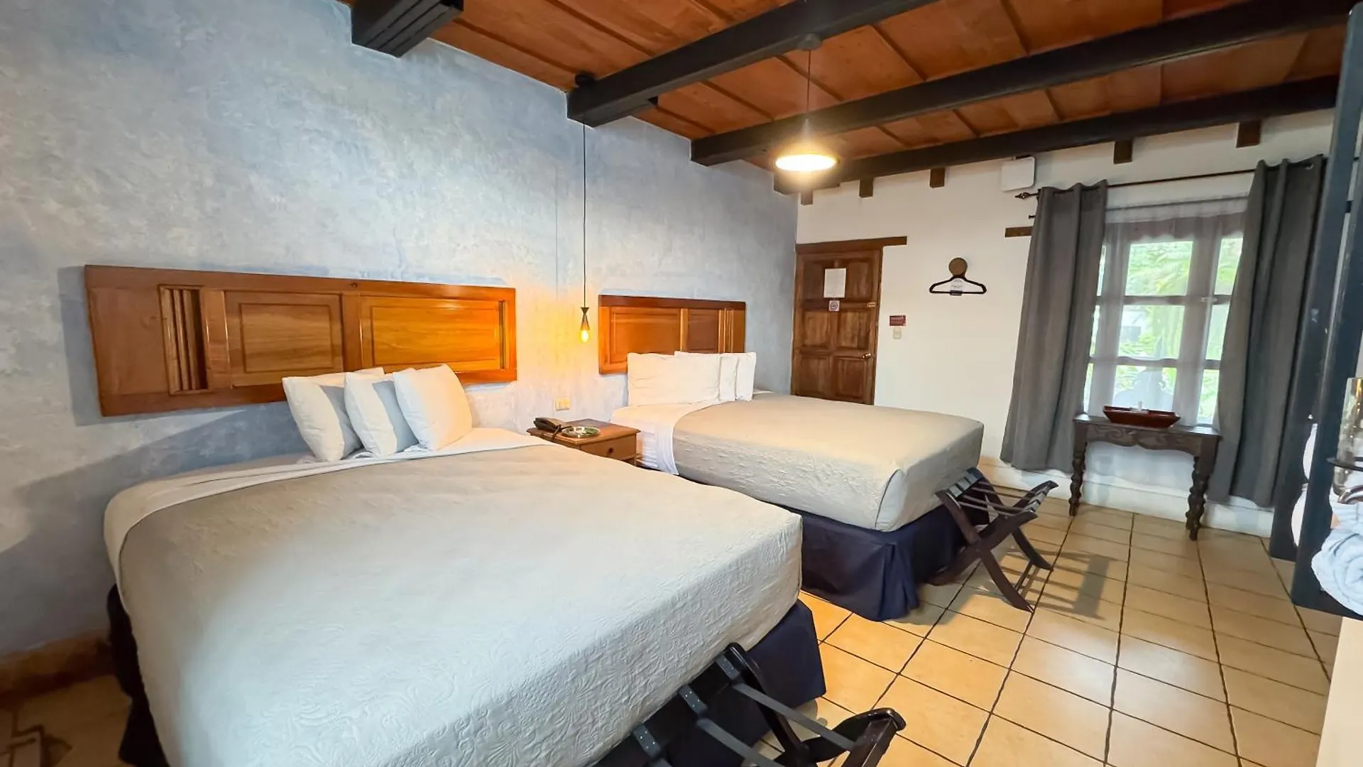 Hotel Cacique Real Antigua